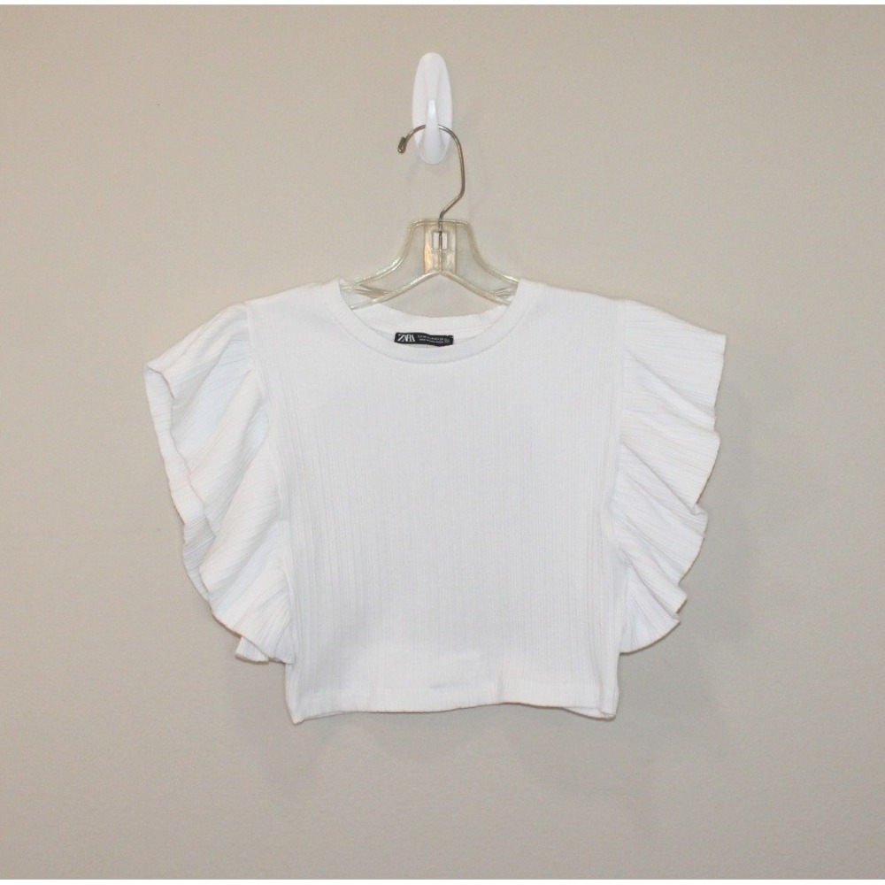 Zara white crop top Size Medium ruffle sleeve open back ribbed knit tee